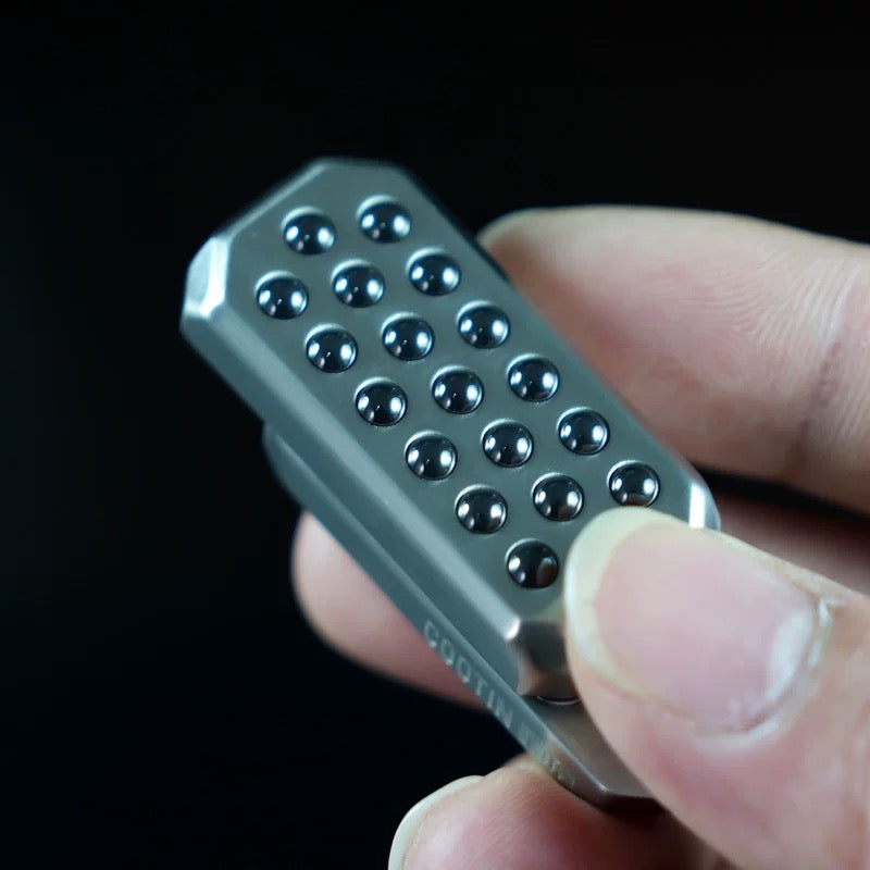 Magnetic Fidget Coin – EDC Stress Relief with Infinite Spin & Push Mechanism