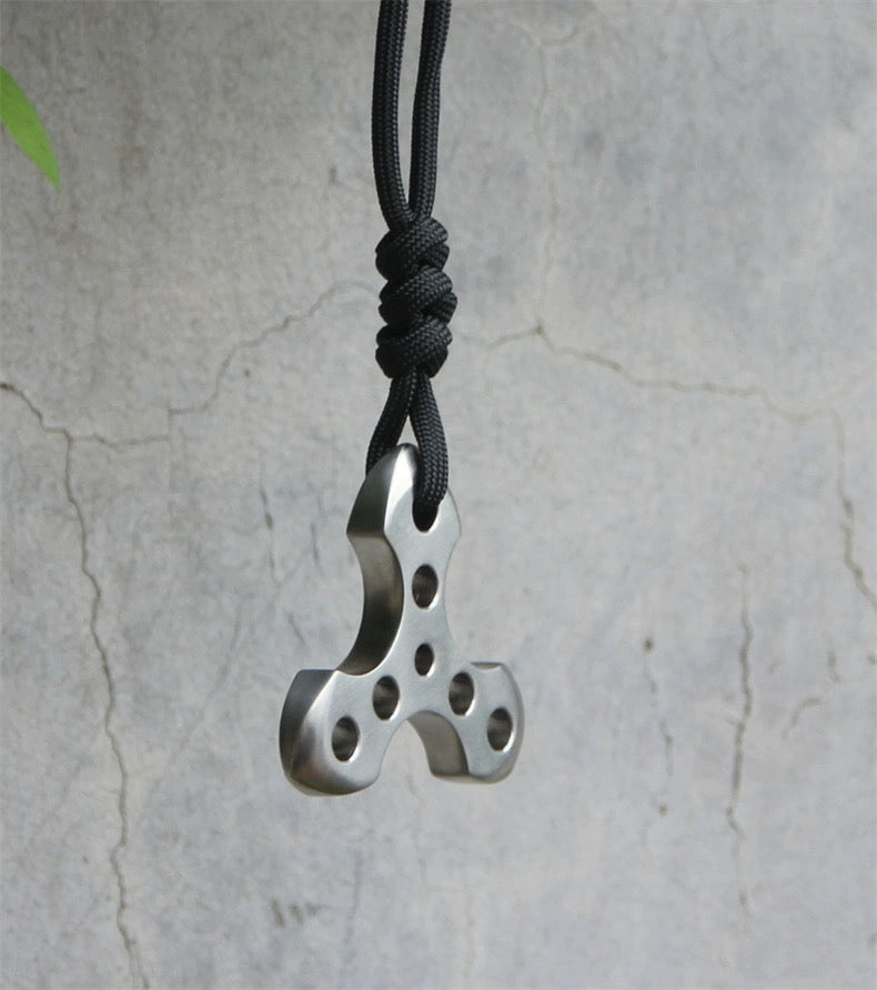 Titanium Alloy Knuckles Fight Bumper Triangle