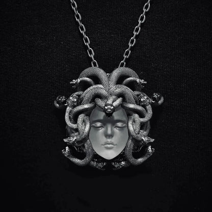 Medusa Pendant Unisex Chain Silver Necklace