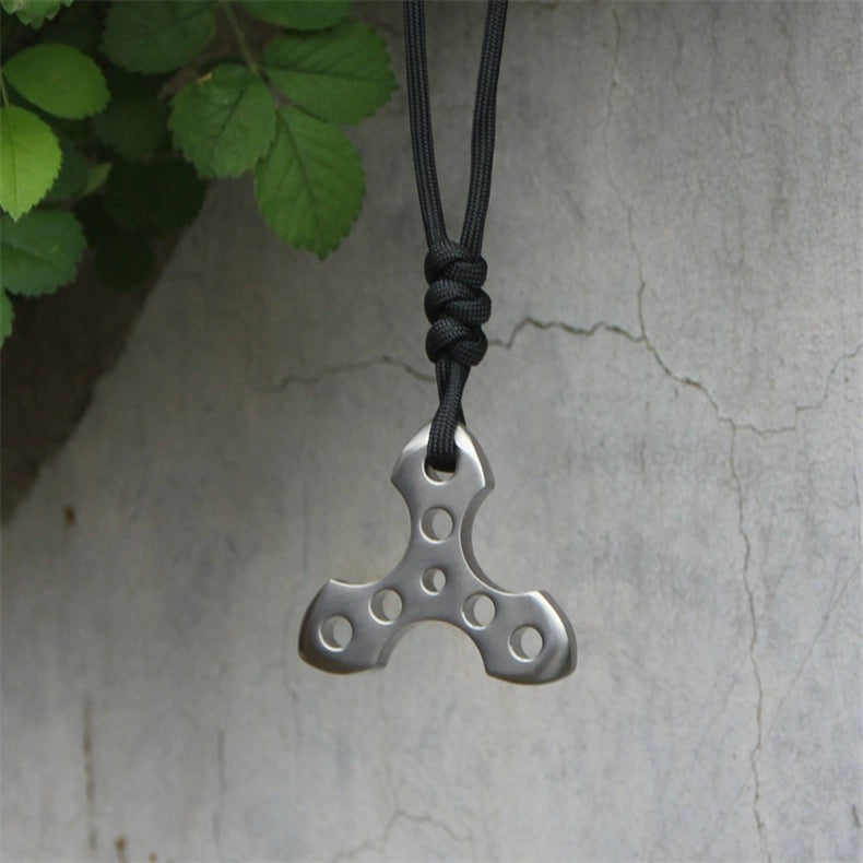 Titanium Alloy Knuckles Fight Bumper Triangle