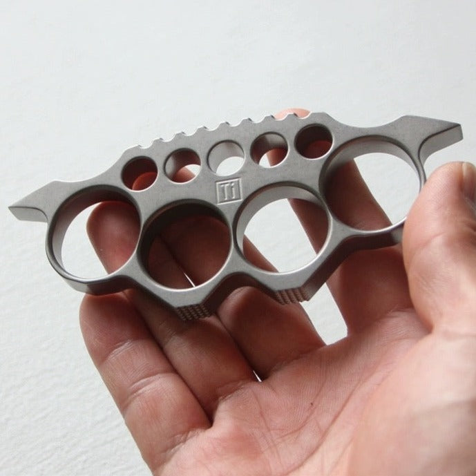 Titanium Alloy Knuckles Fight Bumper Classic